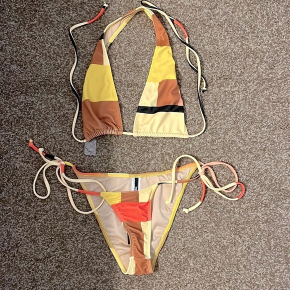 FN yellow 2pc bikini - Picture 1 of 6